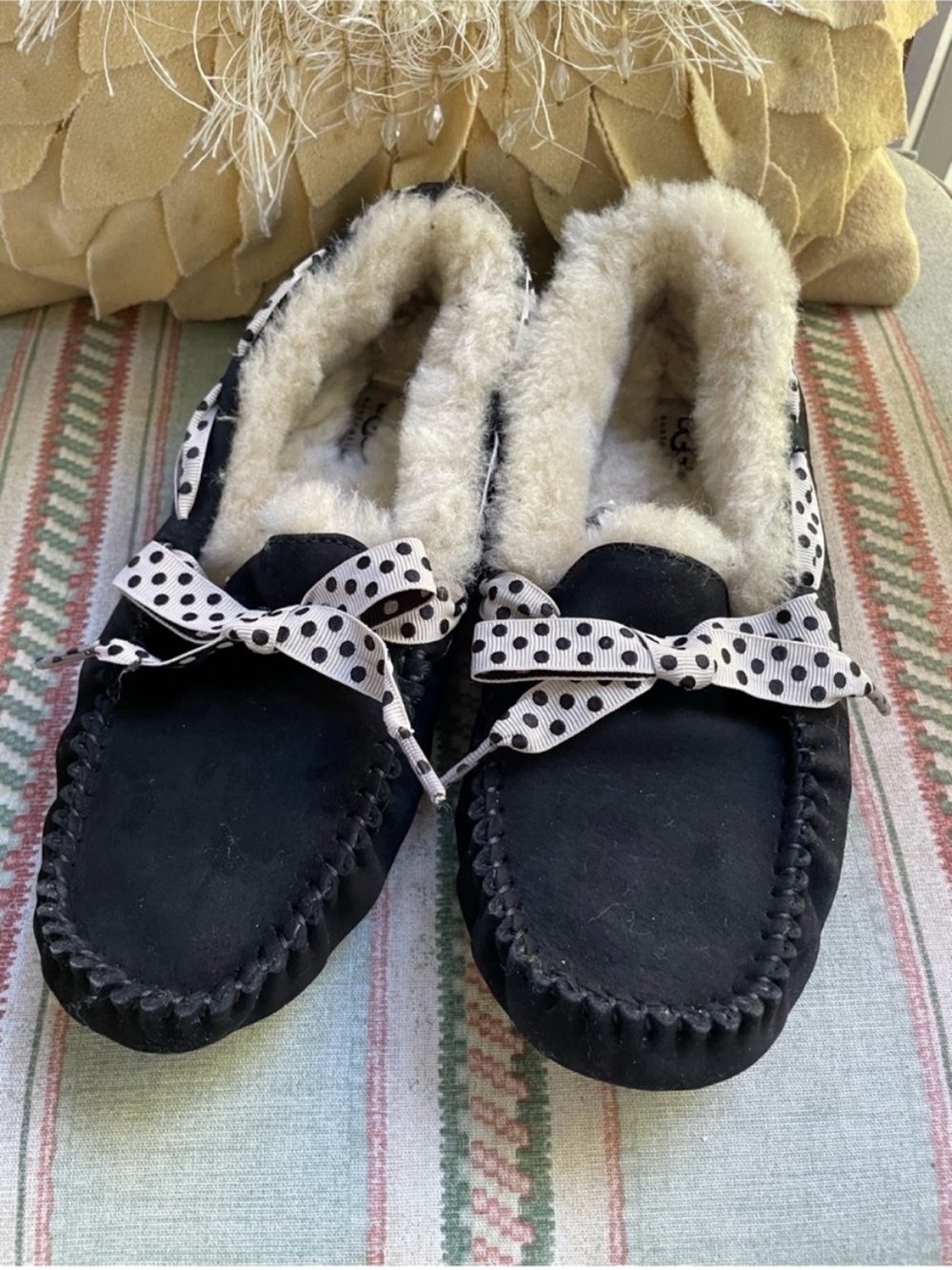 UGG Moccasin Slippers Size 8